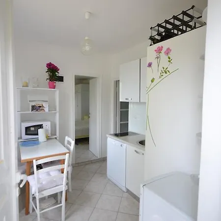 Manuela Appartamento Mali Lošinj
