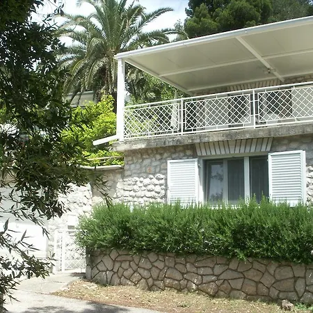 Manuela Apartment *